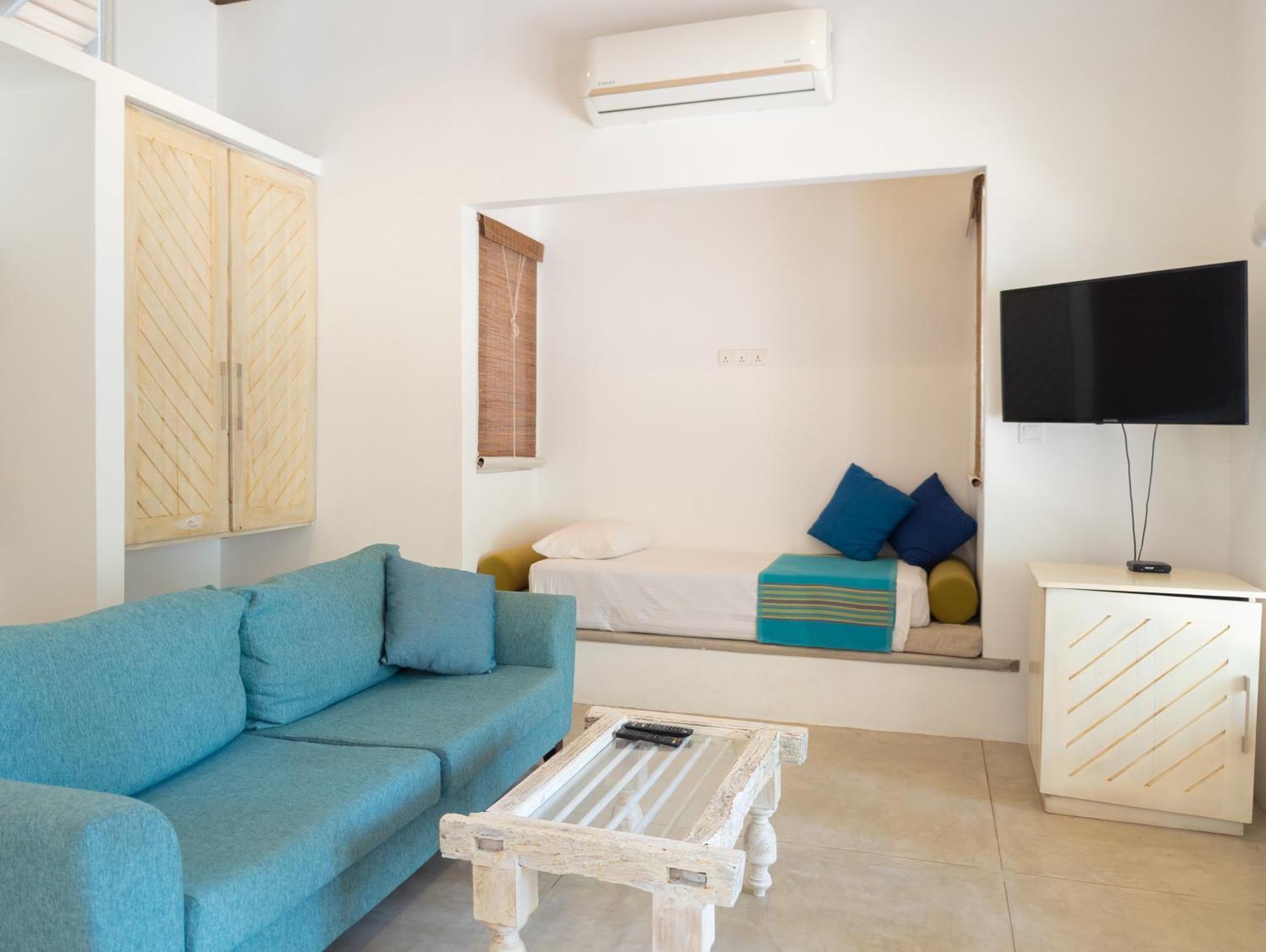 Hiru Villas And Kitesurfing Kalpitiya Buitenkant foto